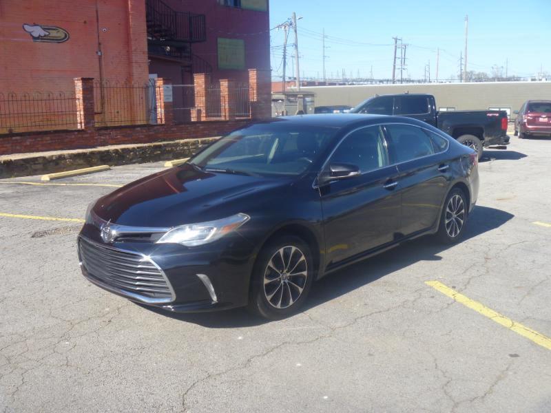 Toyota Avalon XLE 2016