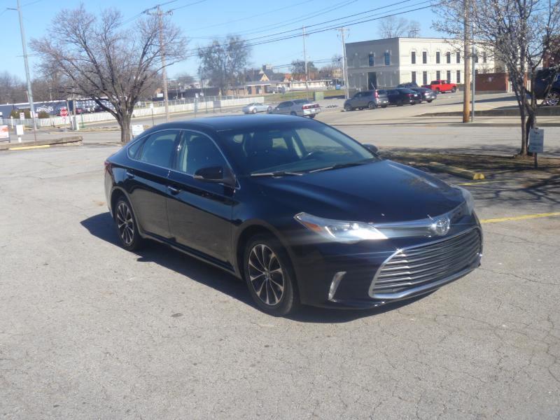 Toyota Avalon XLE 2016