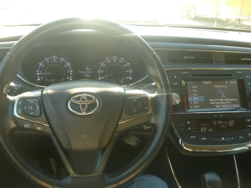 Toyota Avalon XLE 2016