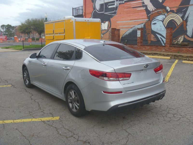 Kia Optima LX 2020
