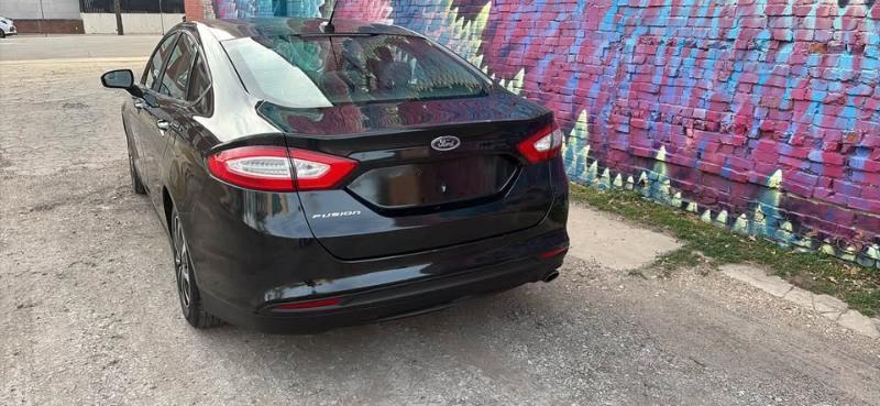 Ford Fusion S 2014