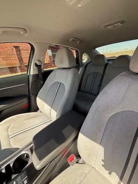 Hyundai Sonata SE 2021