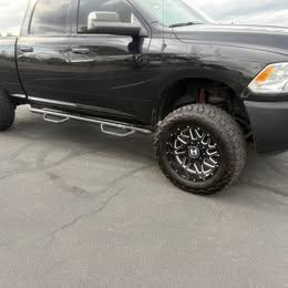 RAM 2500 Tradesman Crew Cab SWB 4WD 2016