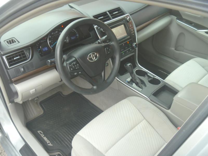 Toyota Camry SE 2015