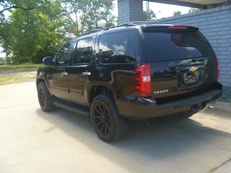 Chevrolet Tahoe LT 2WD 2013