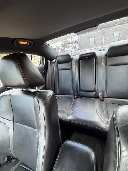 2015 Dodge Charger SXT - Photo 9