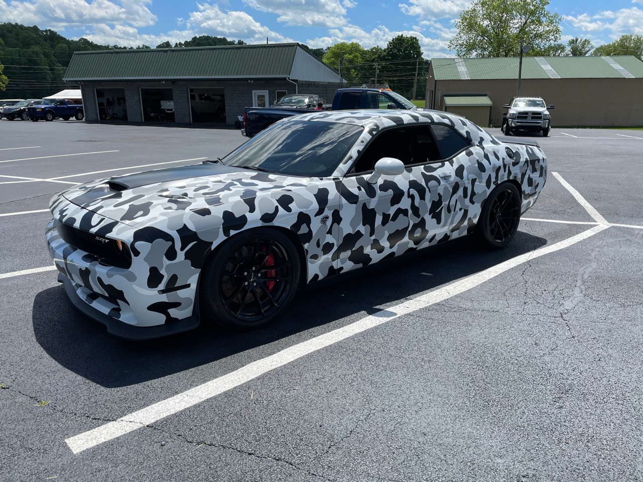 Dodge Challenger SRT Hellcat Coupe 2017