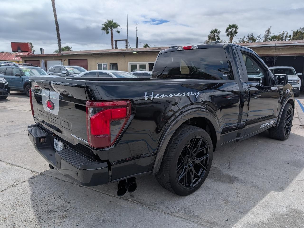 Ford F-150 2WD Reg Cab Flareside 126" FX2 2025