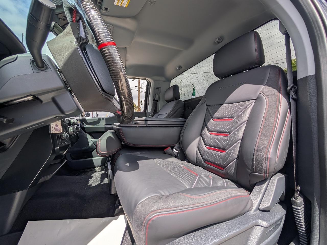 Ford F-150 2WD Reg Cab Flareside 126" FX2 2025