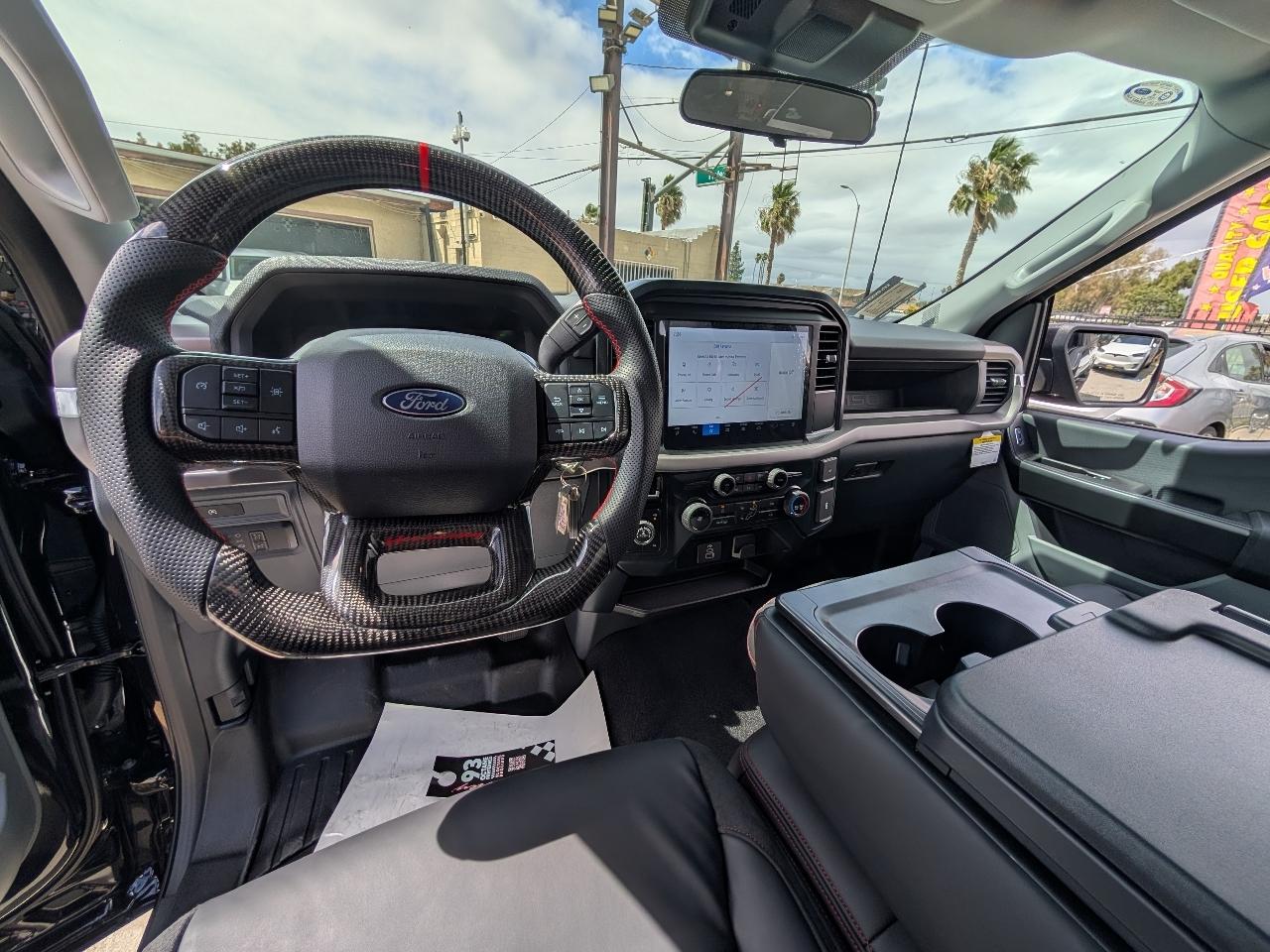 Ford F-150 2WD Reg Cab Flareside 126" FX2 2025