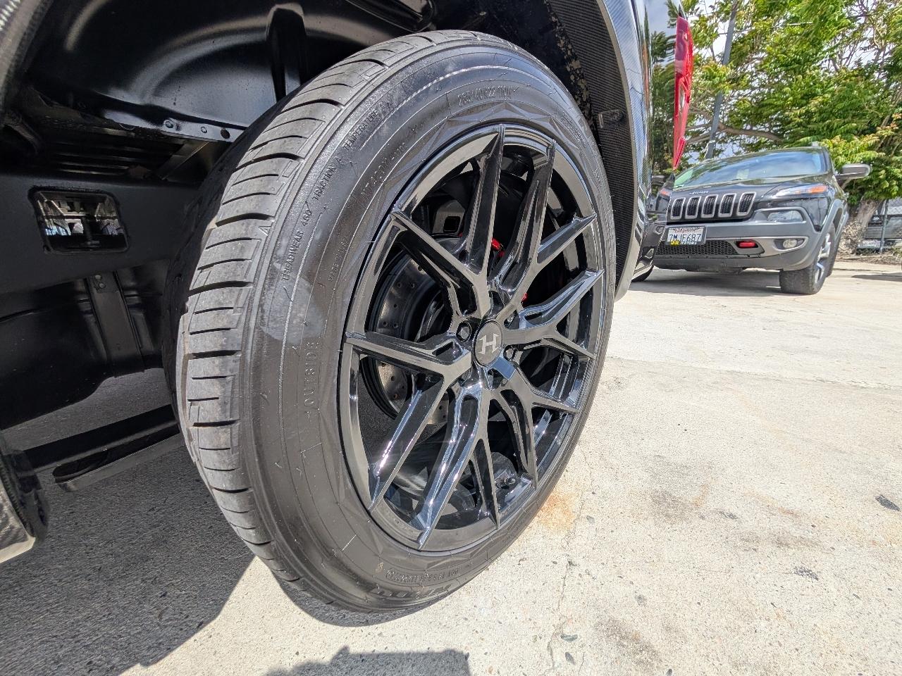 Ford F-150 2WD Reg Cab Flareside 126" FX2 2025