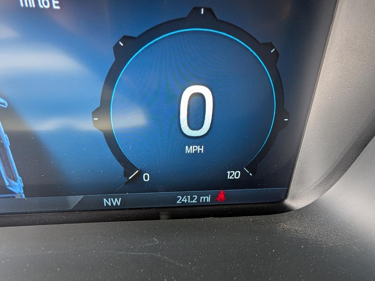 Ford F-150 2WD Reg Cab Flareside 126" FX2 2025