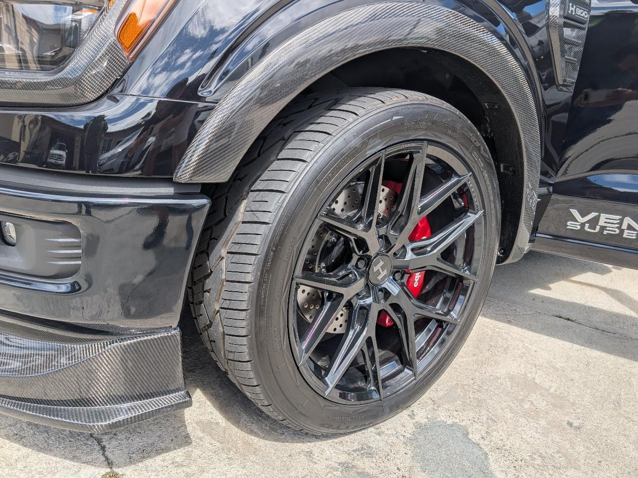 Ford F-150 2WD Reg Cab Flareside 126" FX2 2025