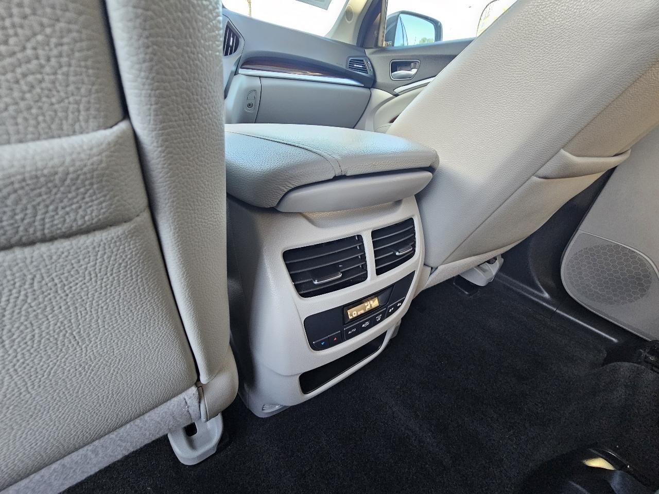 Acura MDX SH-AWD 6-Spd AT w/Tech Package 2014