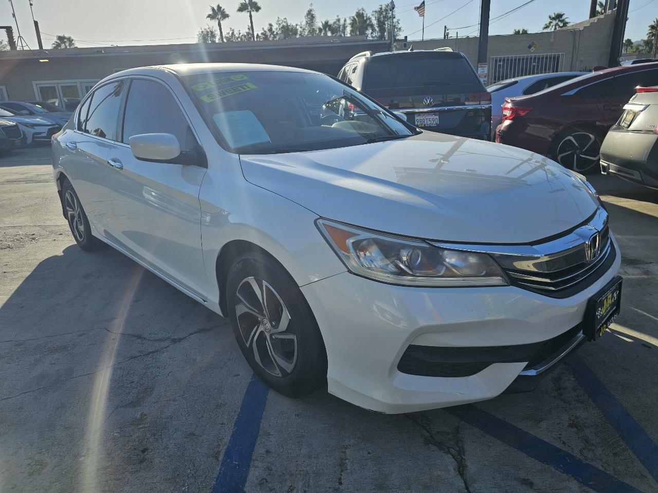Honda Accord LX Sedan CVT 2017