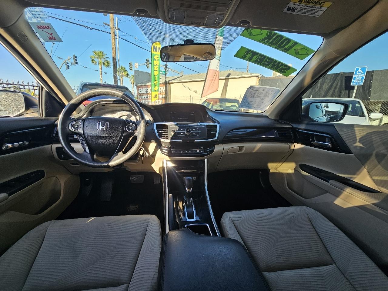 Honda Accord LX Sedan CVT 2017