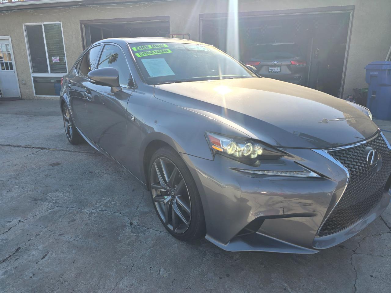 Lexus IS 200t 2016