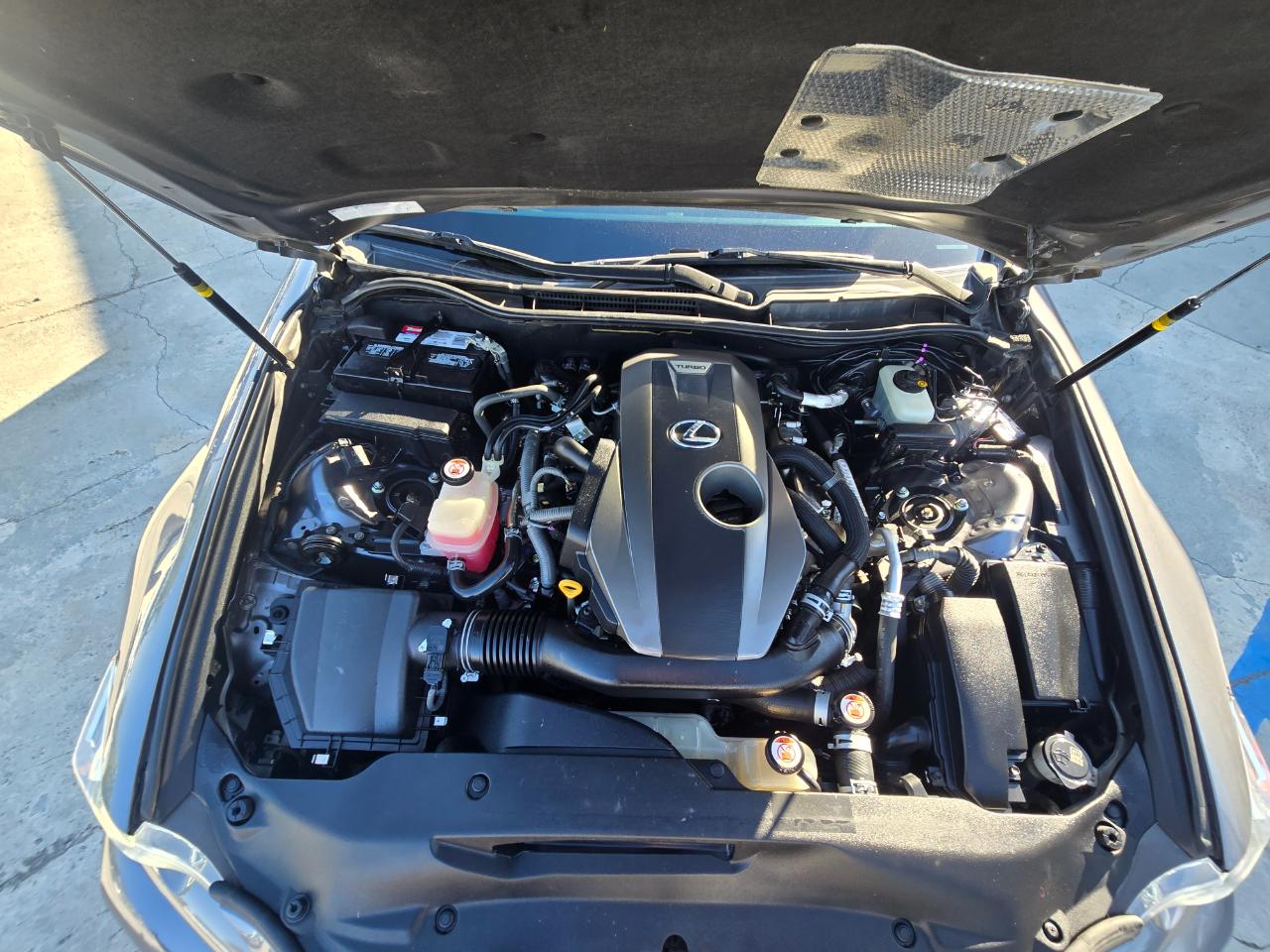 Lexus IS 200t 2016