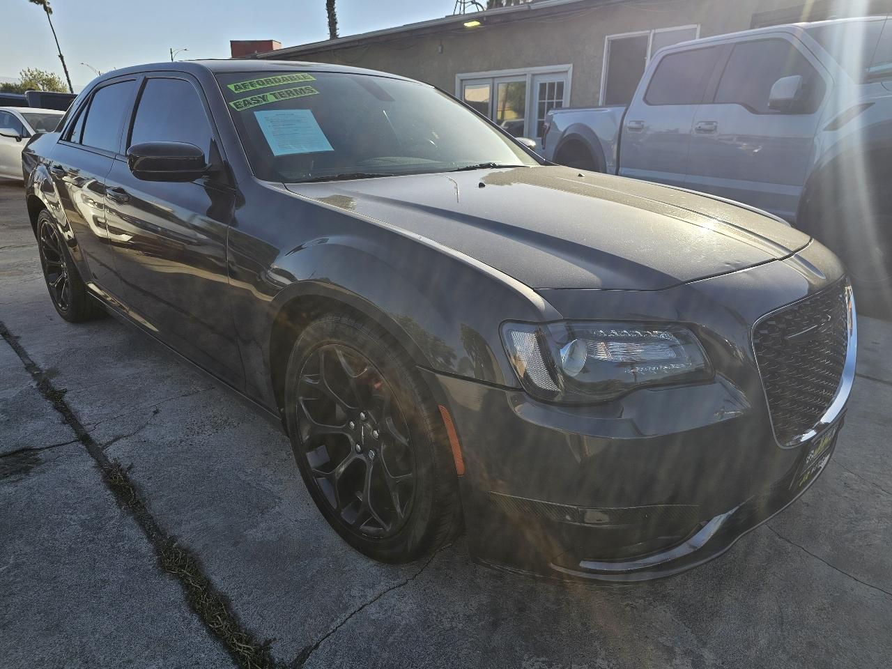 Chrysler 300 S V6 RWD 2019