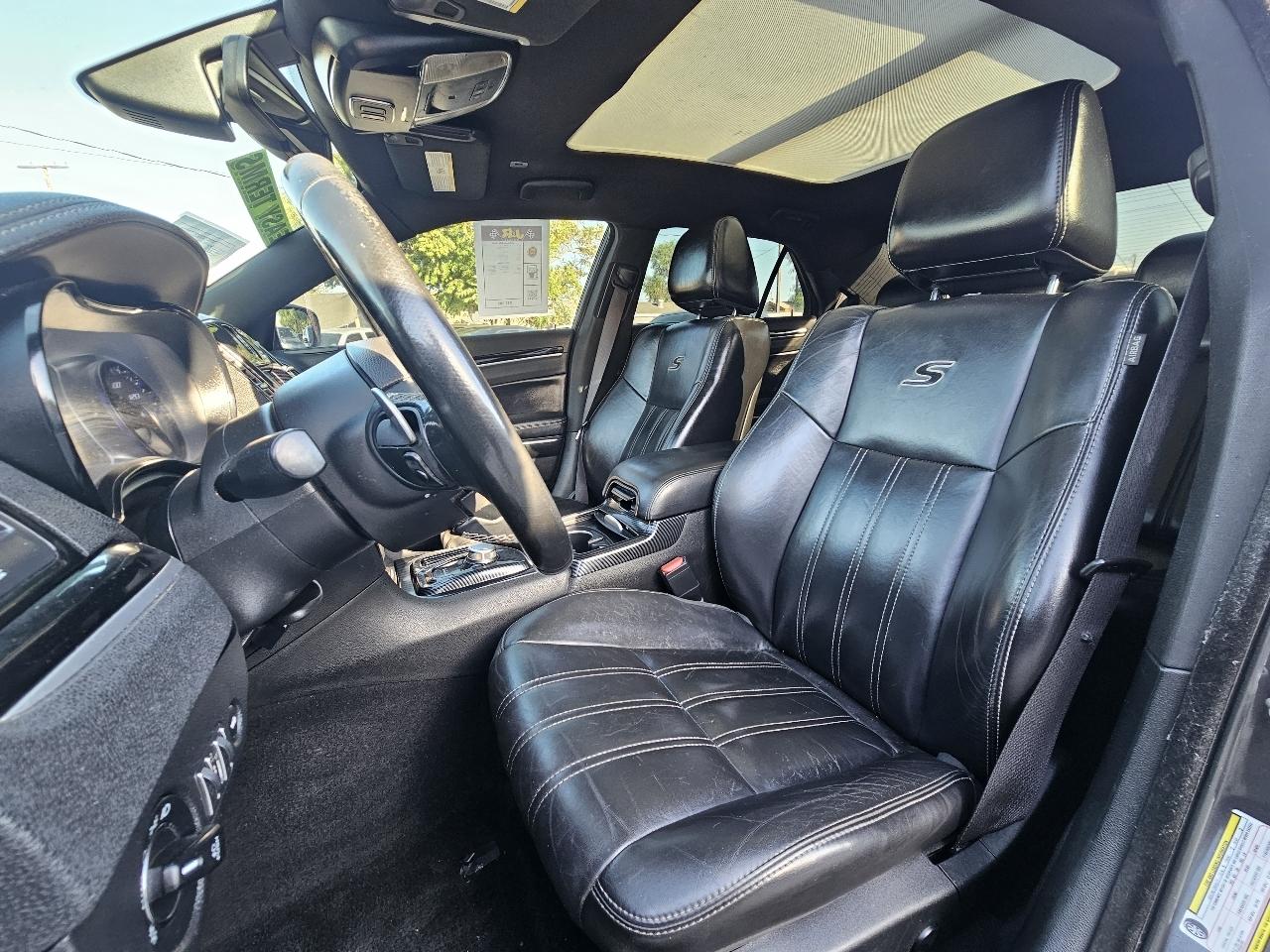 Chrysler 300 S V6 RWD 2019