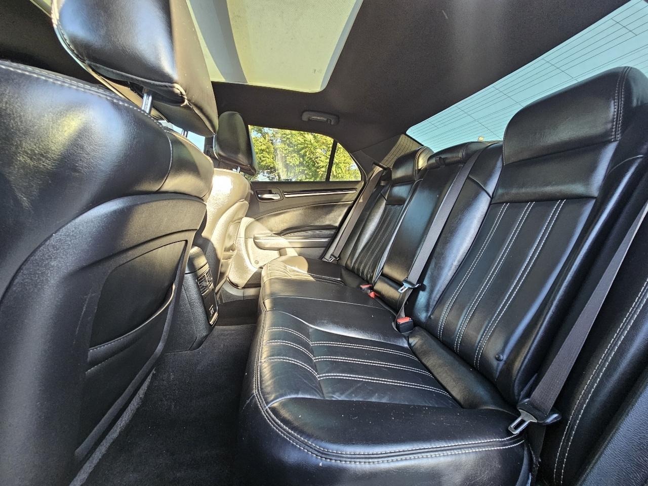 Chrysler 300 S V6 RWD 2019