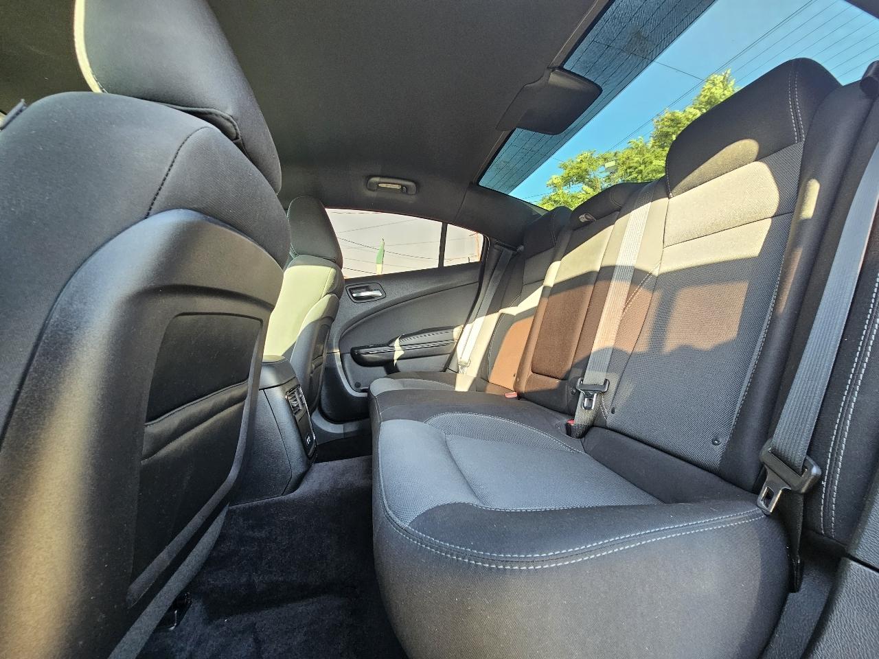 Dodge Charger SXT 2018