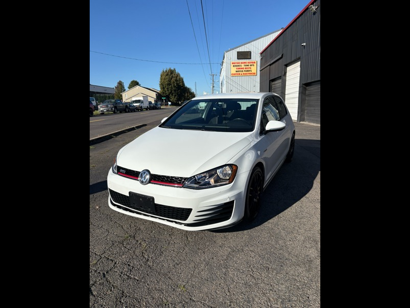 2016 Volkswagen GTI SE 6M 2-Door