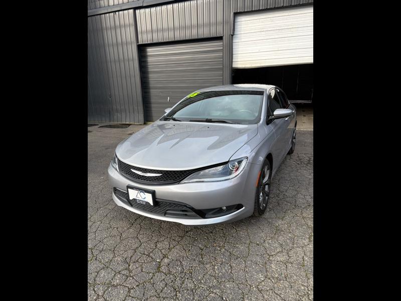 2015 Chrysler 200 S