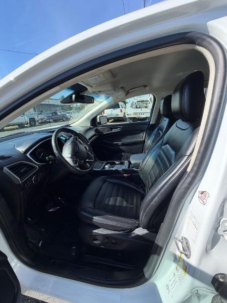 Ford Edge photo 4
