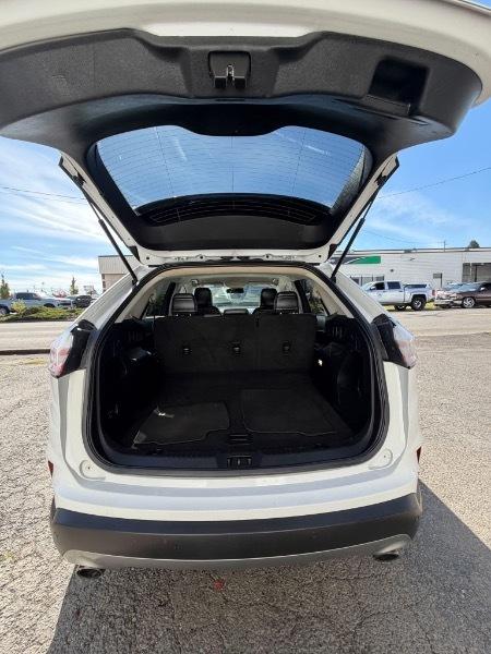 Ford Edge photo 12
