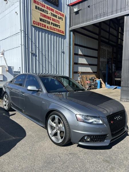 Audi S4 photo 2