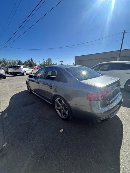 Audi S4 photo 9
