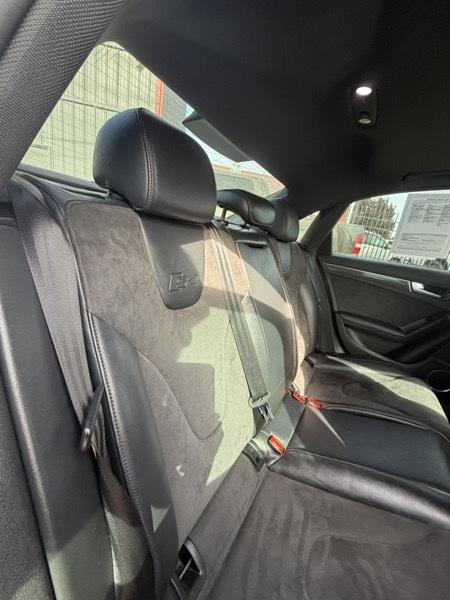 Audi S4 Sedan quattro S tronic 2012