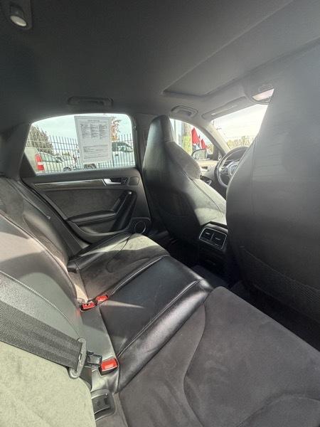 Audi S4 Sedan quattro S tronic 2012