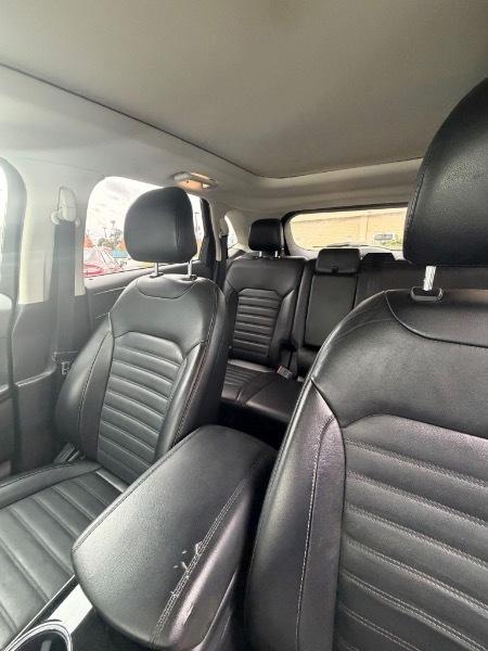 Ford Edge SEL FWD 2016