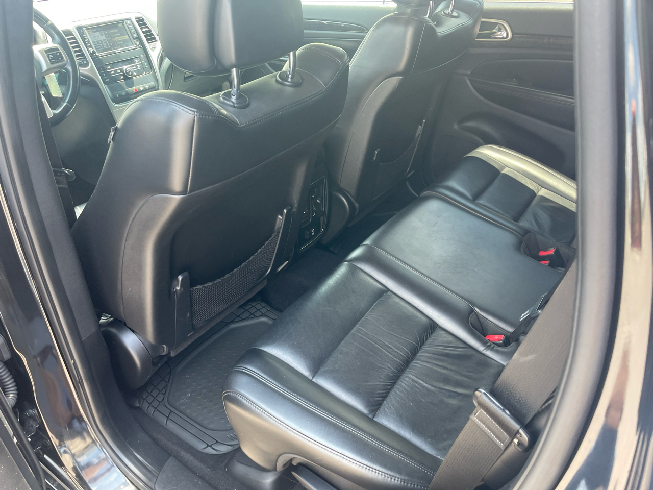 Jeep Grand Cherokee Laredo 4WD 2011 Jeep Grand Cherokee Laredo 4WD 2011