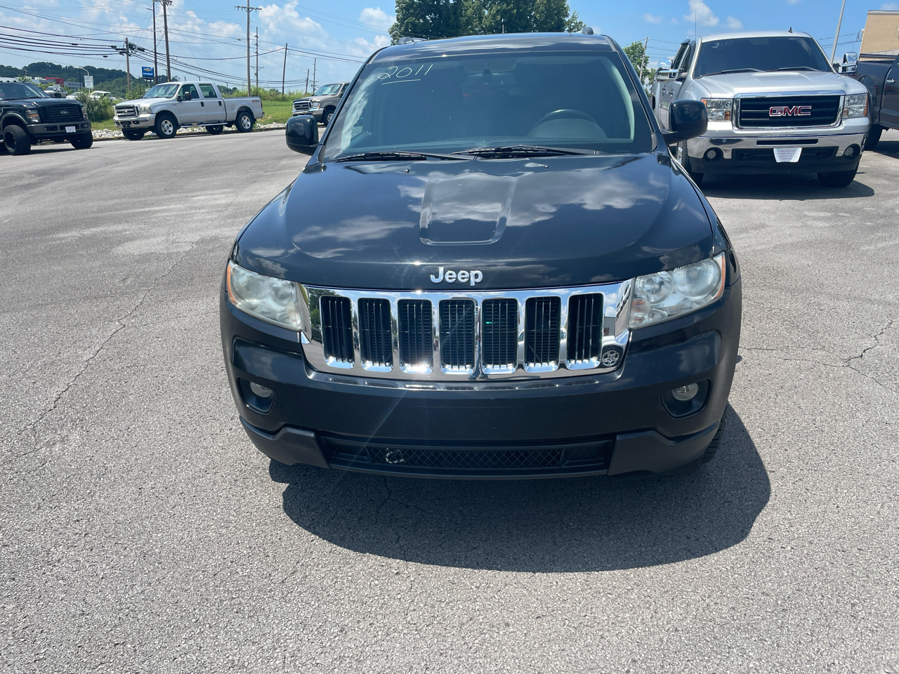 Jeep Grand Cherokee Laredo 4WD 2011 Jeep Grand Cherokee Laredo 4WD 2011