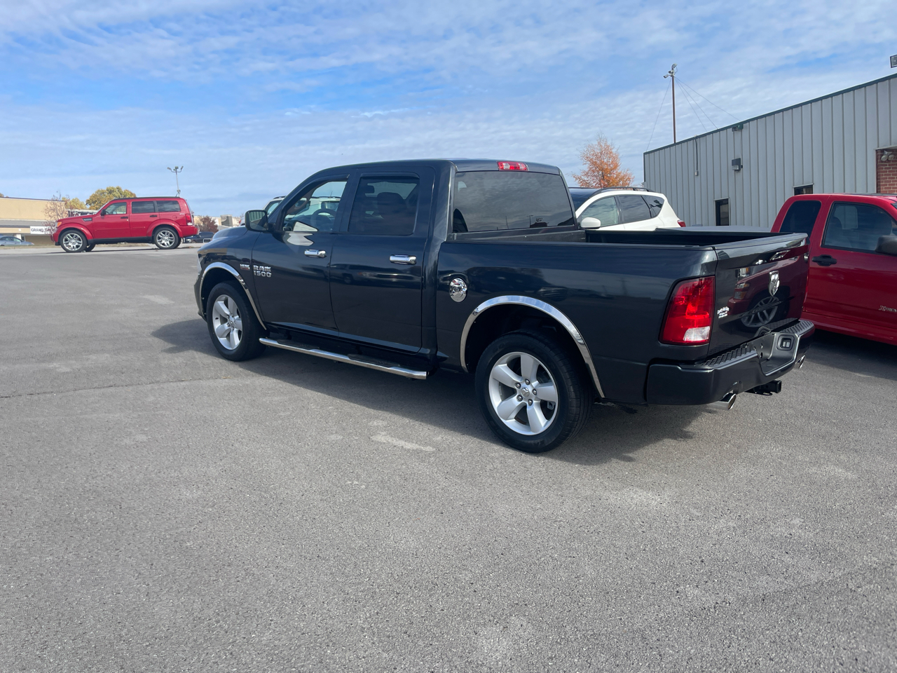 RAM 1500 2WD Crew Cab 140.5" Sport 2016