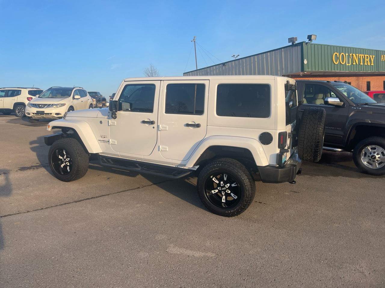 Jeep Wrangler Unlimited Sahara 4WD 2017