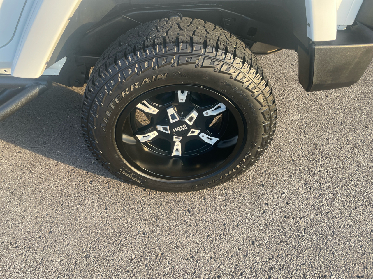 Jeep Wrangler Unlimited Sahara 4WD 2017