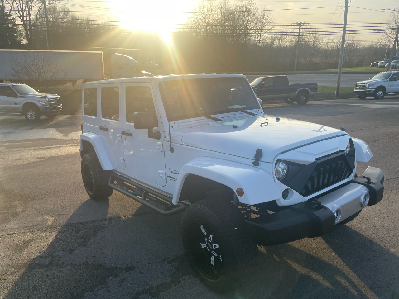 Jeep Wrangler Unlimited Sahara 4WD 2017
