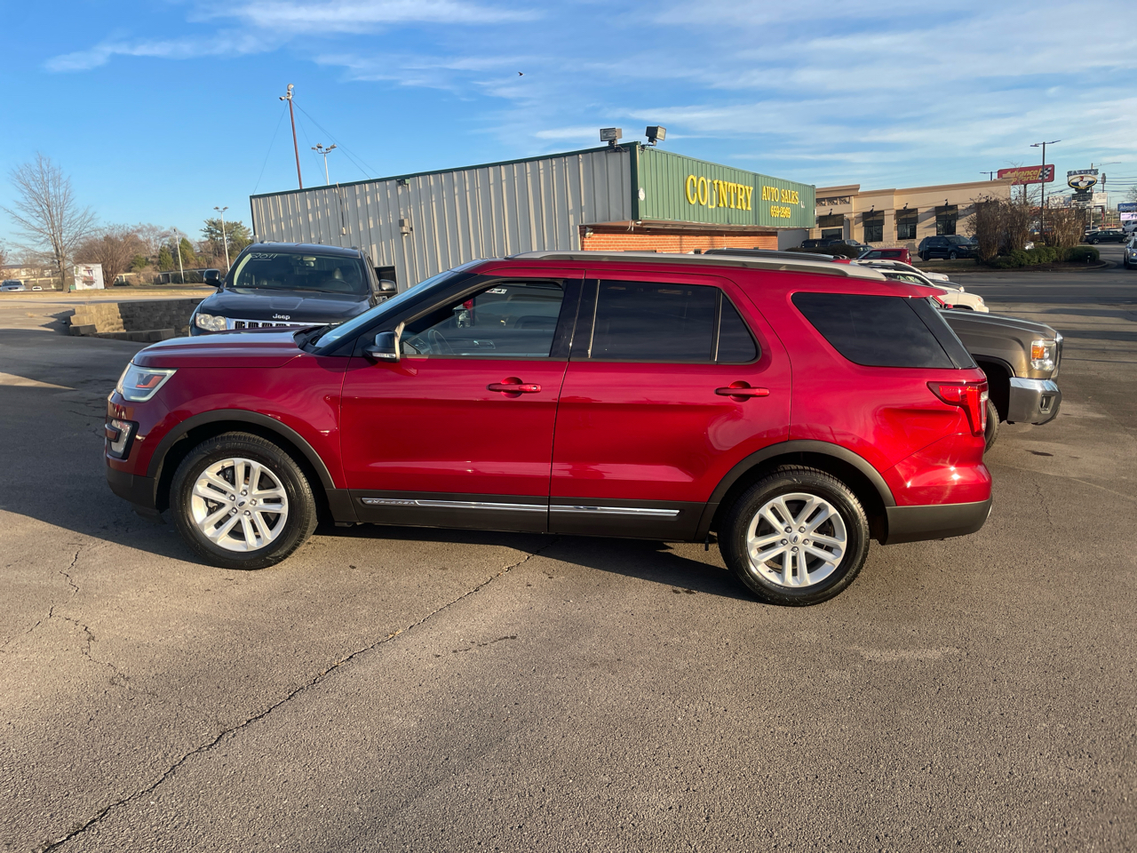 Ford Explorer XLT FWD 2017