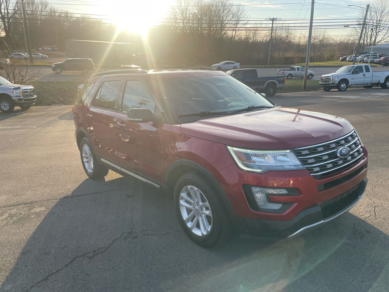 Ford Explorer XLT FWD 2017