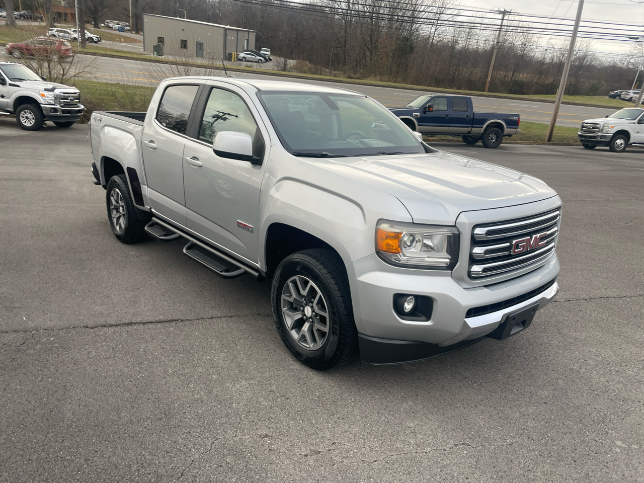 GMC Canyon 4WD Crew Cab 128.3" All Terrain w/Leather 2015