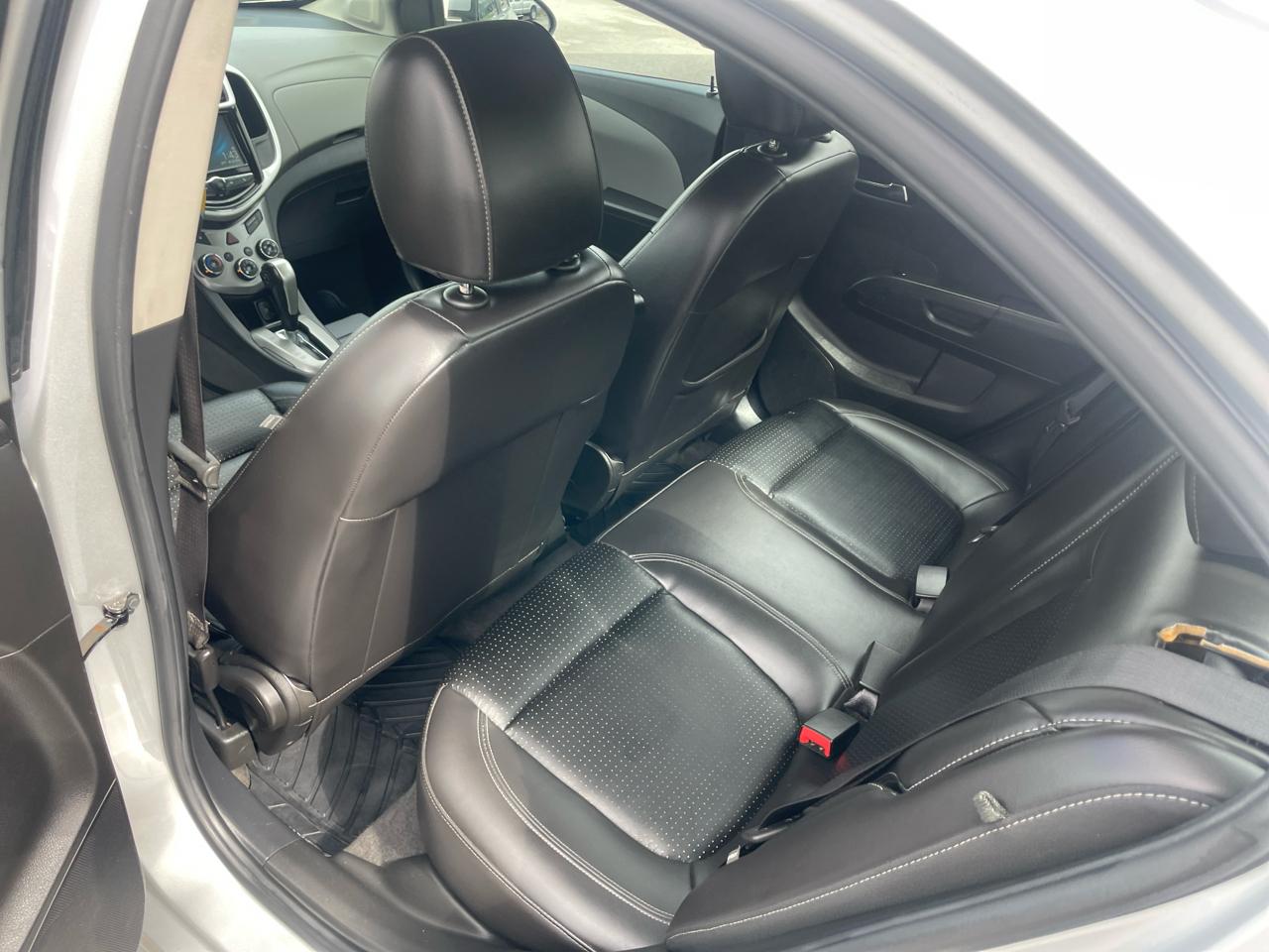 Chevrolet Sonic Premier Auto Sedan 2017