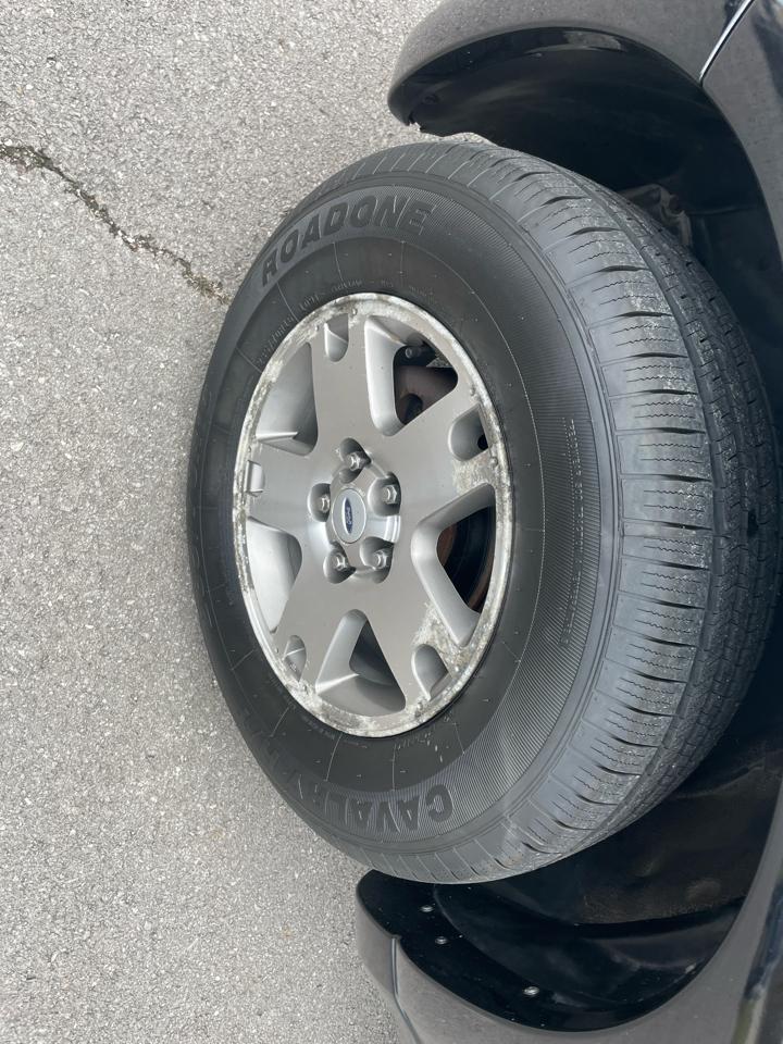 Ford Escape Limited 2WD 2003