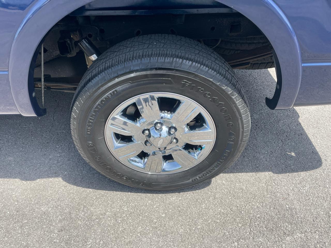 Ford F-150 4WD SuperCrew 139" Lariat 2011