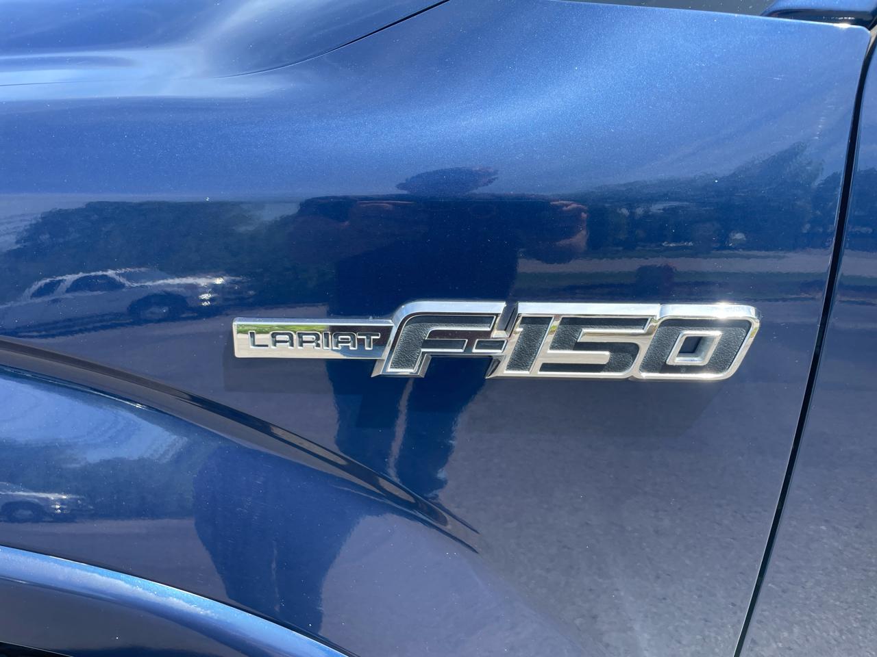 Ford F-150 4WD SuperCrew 139" Lariat 2011