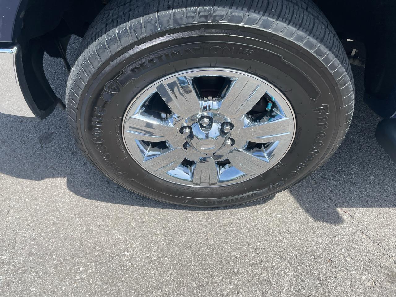 Ford F-150 4WD SuperCrew 139" Lariat 2011