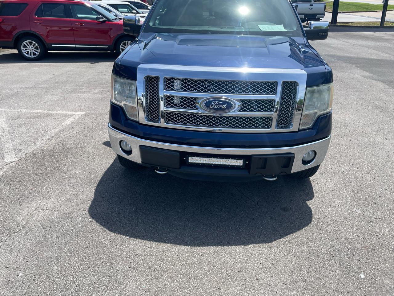 Ford F-150 4WD SuperCrew 139" Lariat 2011